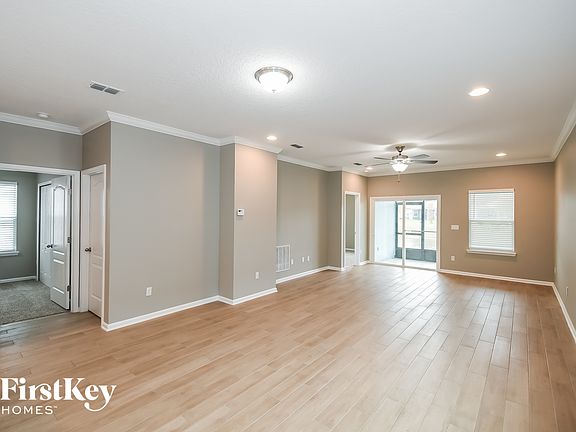 5th image of 8226 Cape Fox Dr