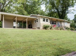 201 Roark Ave, Branson, MO 65616