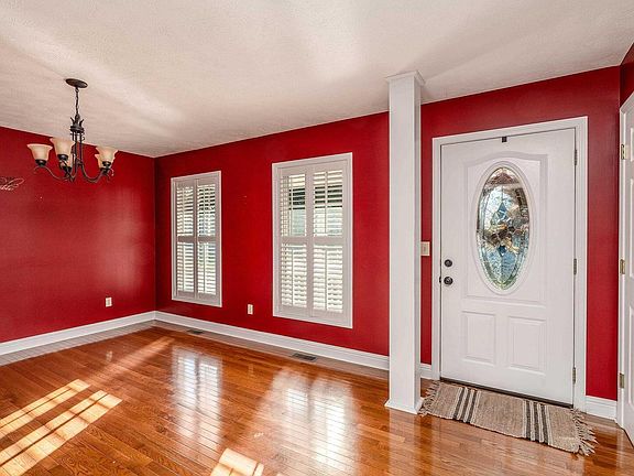 4th image of 3004 Willow Branch Ln