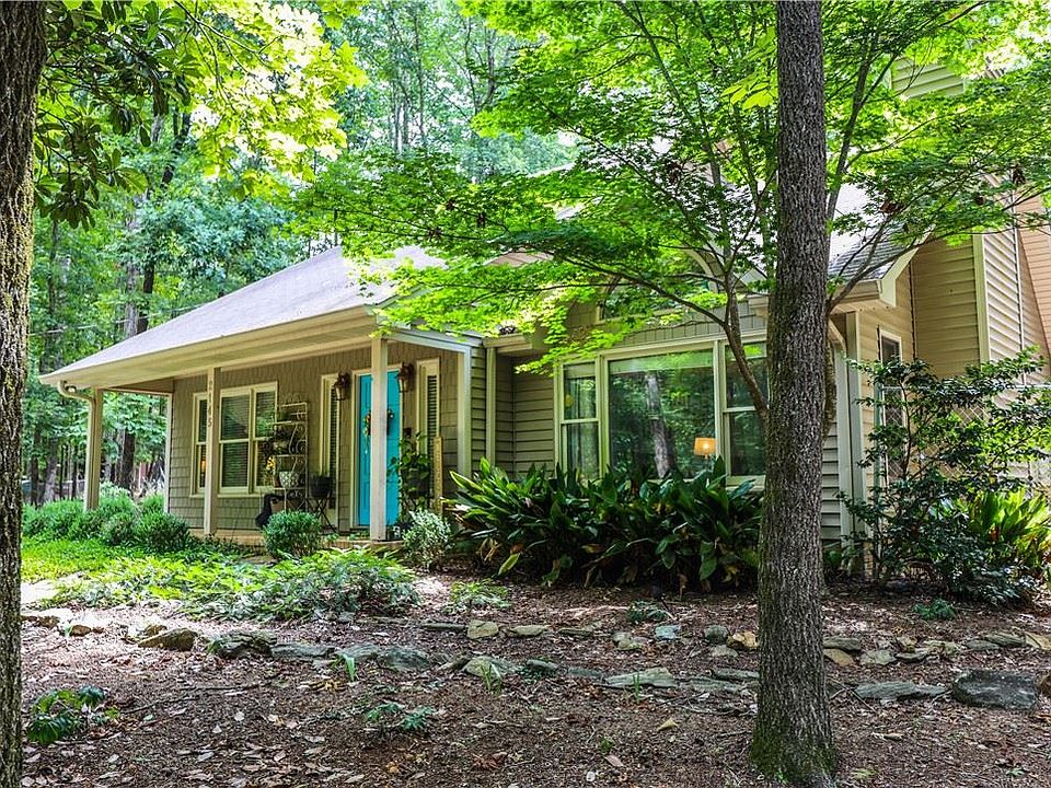 1st image of 2145 Canary Dr