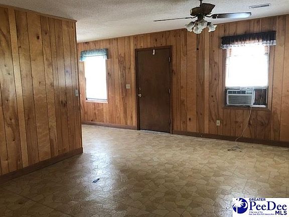 5th image of 135 Brockland Ln