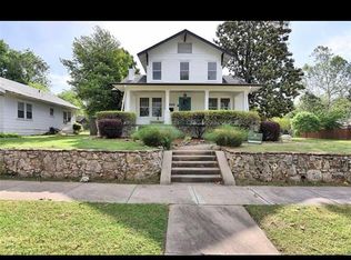 1565 S Yorktown Ave, Tulsa, OK 74104