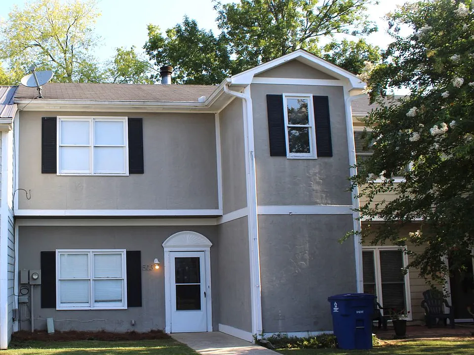 503 Hillsboro Ln
