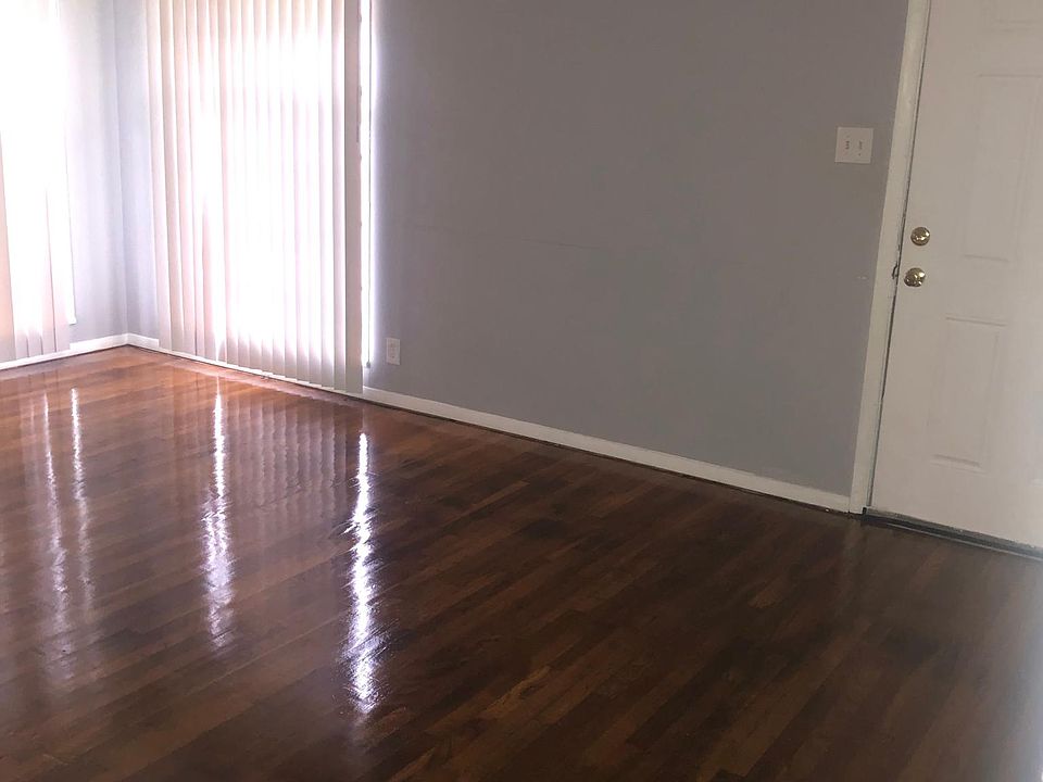1st image of 7801 Atherstone Dr