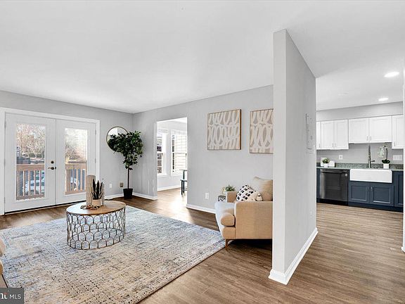 5th image of 12597 Kempston Ln
