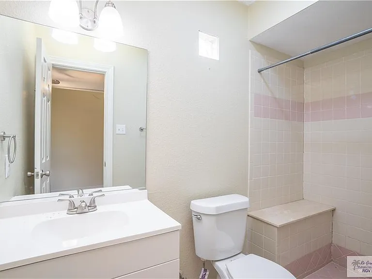 709 Morelos Ave #A — Photo 25