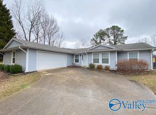 2002 E Tupelo Dr SE, Huntsville, AL 35803