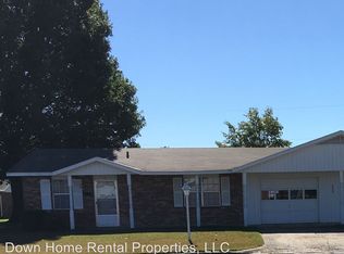 2011 Theodore Dr APT B, Springdale, AR 72762