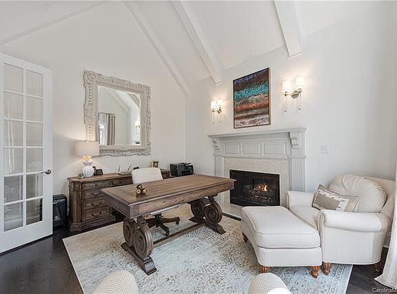 4th image of 106 Billinsgate Ct