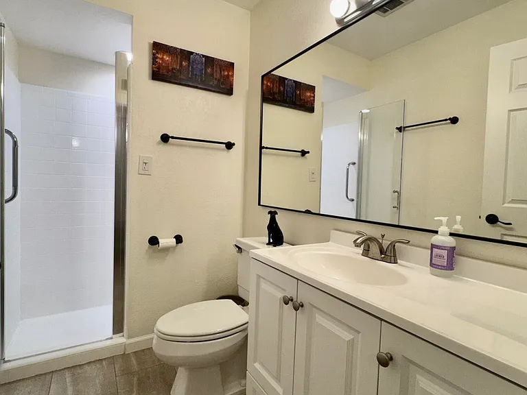4800 N 68th St #116 — Photo 27