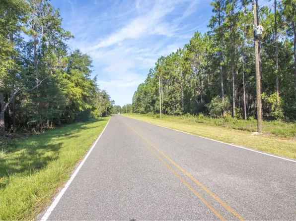 120 Neal Rd, Hawthorne, FL 32640