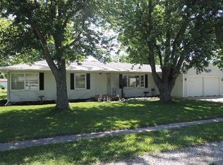 4118 Becker Rd, Woodburn, IN 46797