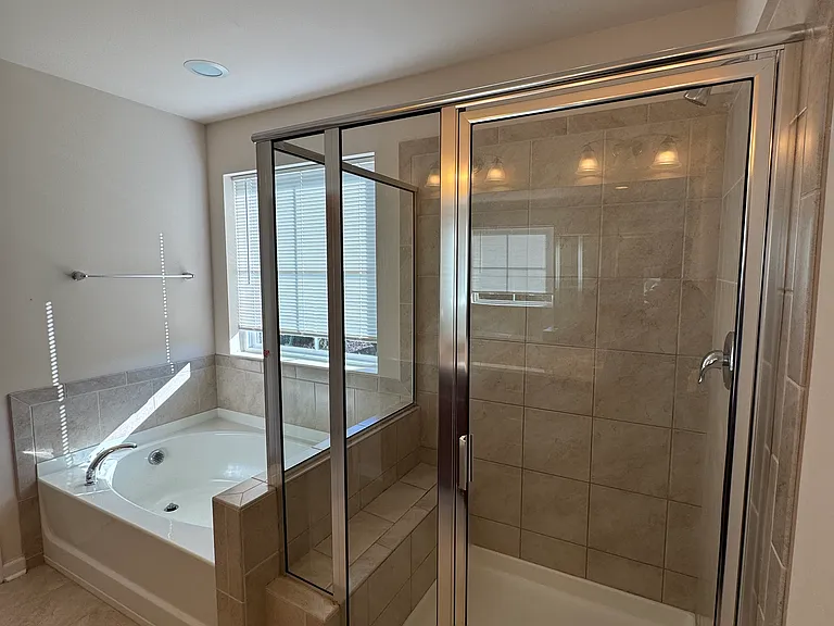 814 Bristol Bridge Dr — Photo 26