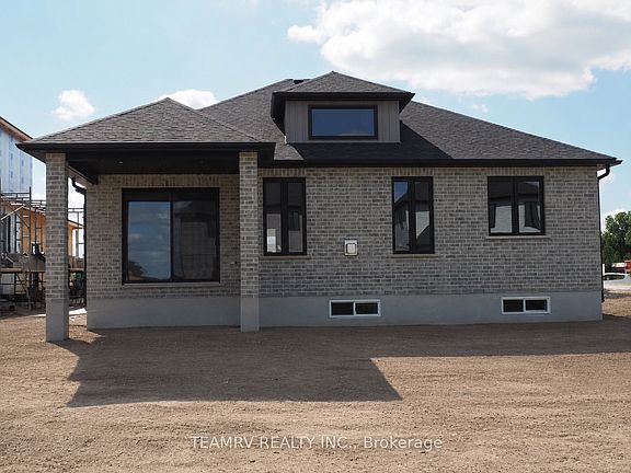 2nd image of 17 Darrow Dr