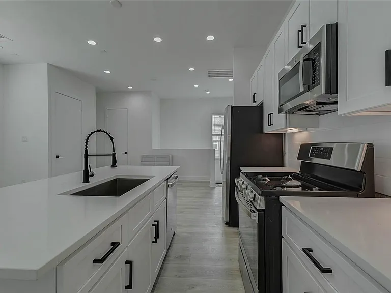 5705 Elysium St — Photo 16