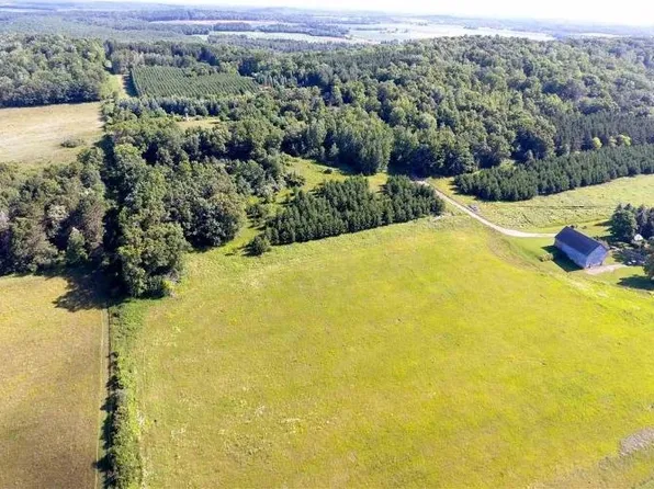 E1058 County Road B, Scandinavia, WI 54977