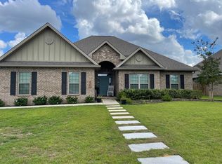 435 Chickadee St, Crestview, FL 32539