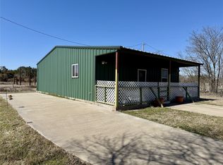 3323 S Fm 933 St, Whitney, TX 76692