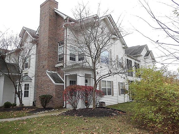 2nd image of 7579 Mansion Cir