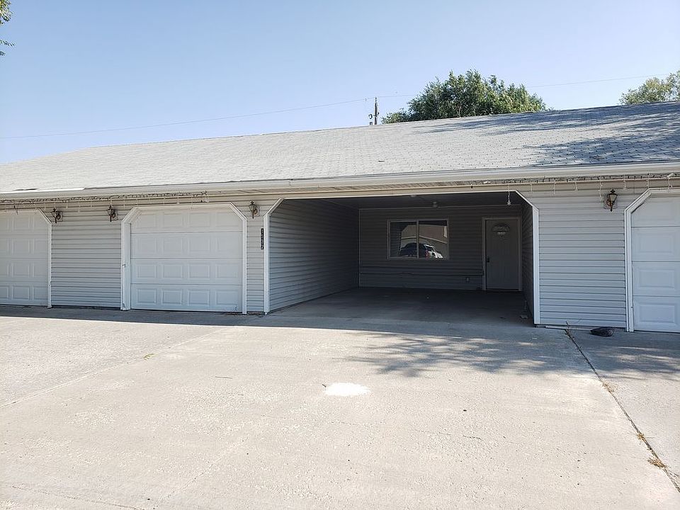 1st image of 1532 Canyon Ave