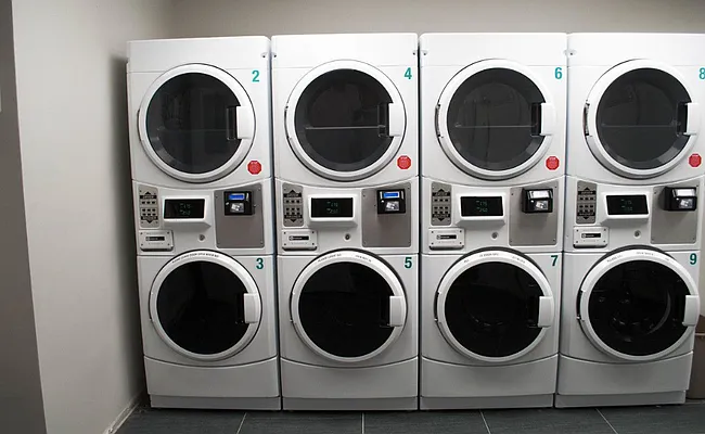 Rented by Manhattan Management LLC | media 14