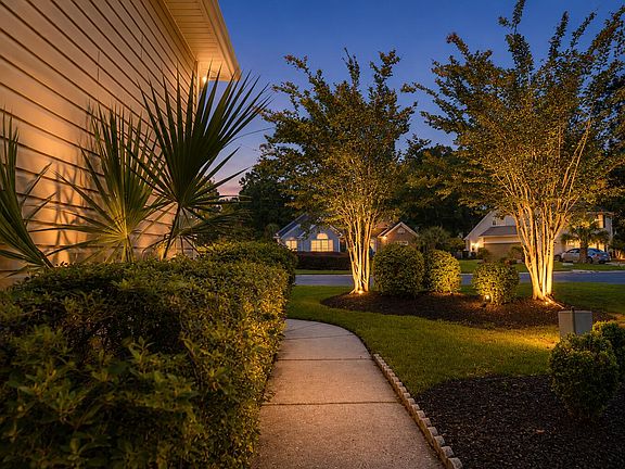 3rd image of 1140 Black Rush Cir