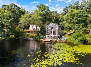 42 Long Pond Rd S, Ledyard, CT 06339
