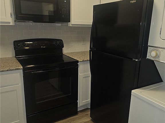 2nd image of 150 Ligon St