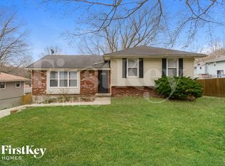6363 NW 49th St, Kansas City, MO 64151