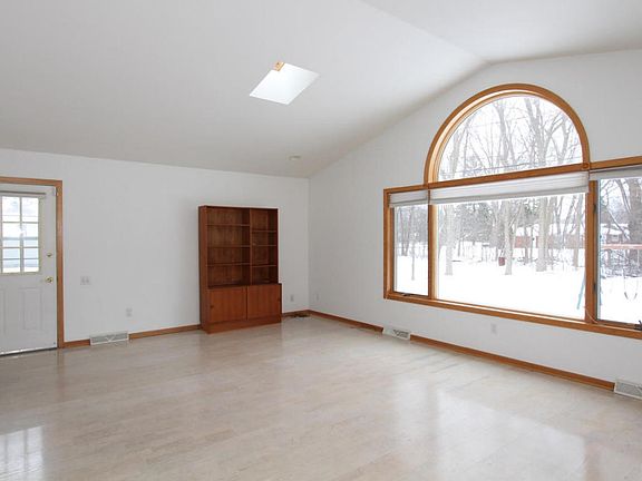 4th image of 12134 W Bel Mar Dr