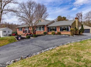 611 Oakbourne Rd, West Chester, PA 19382