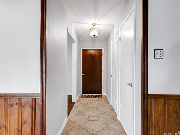 2nd image of 111 Quail Dr