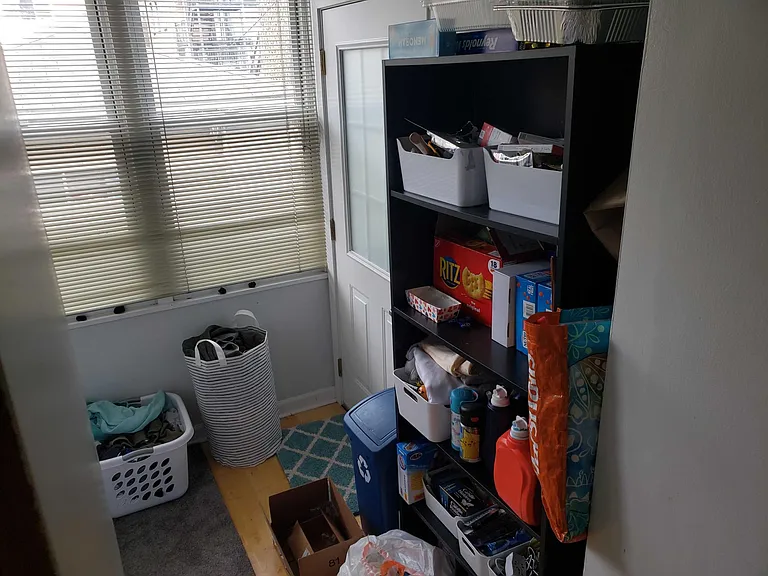 1318 W Cornelia Ave #2 — Photo 17