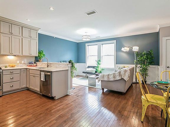 4th image of 65 Fleet St #3
