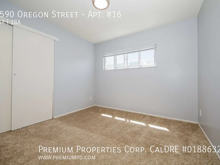 1590 Oregon St #16 — Photo 10