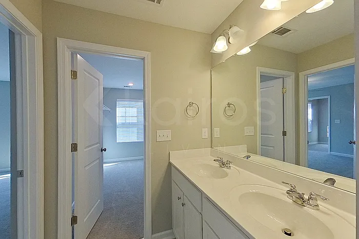 7105 Foggy River Dr — Photo 9
