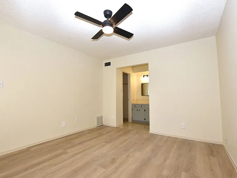 1905A Toro Canyon Rd — Photo 11