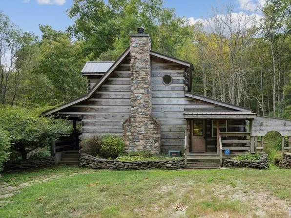 711 Brown Hill Rd, Manchester, OH 45144