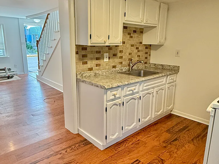 3046 Main St #1L — Photo 4