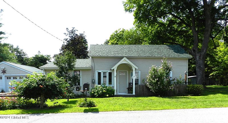 2nd image of 6 2nd Street