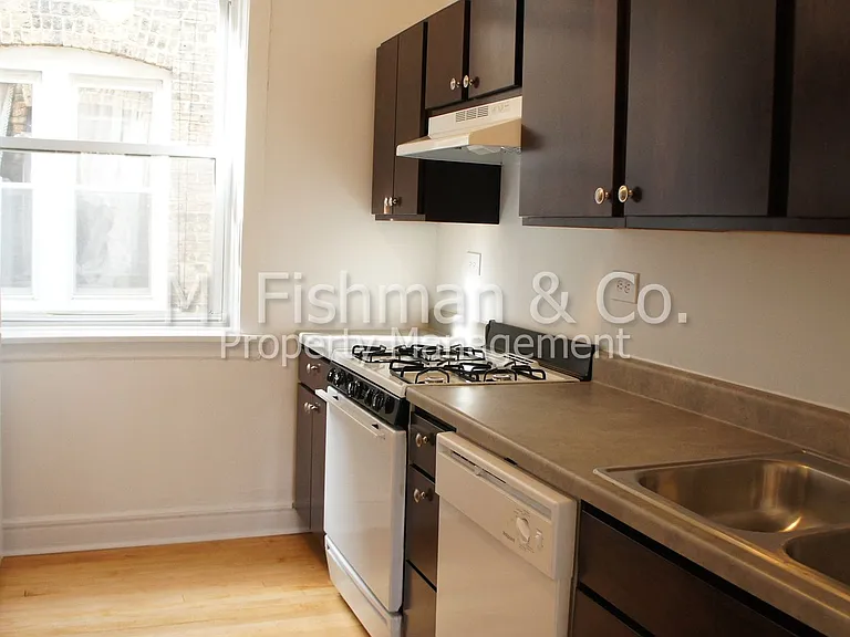 3000 N. Whipple LLC — Photo 94