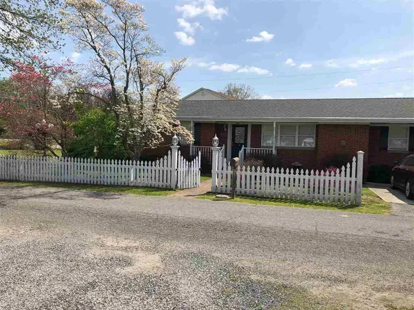 Cox St, Wurtland, KY 41144