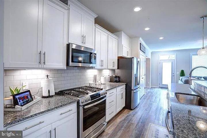 20752 Wood Quay Dr — Photo 4