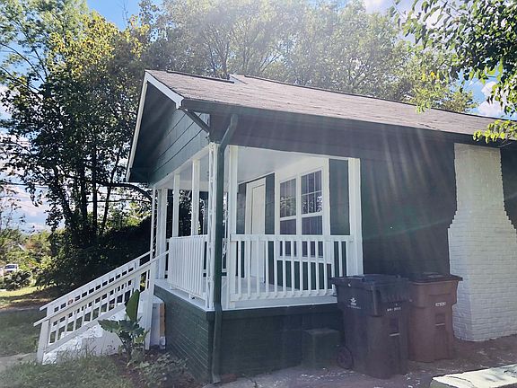 3rd image of 1301 Boruff St