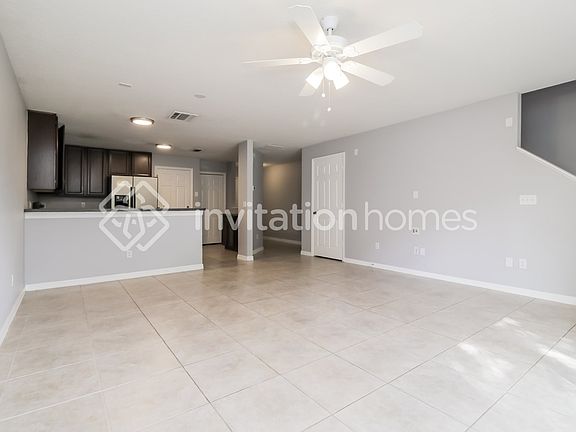 3rd image of 3571 Caruso Pl