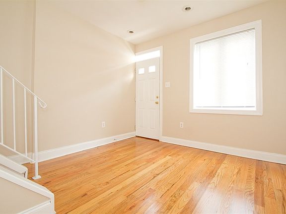 4th image of 1531 Federal St