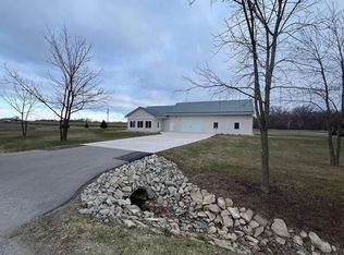 5444 Nickels Dr, Oshkosh, WI 54904