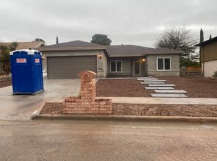 724 Villa Vanessa Dr, El Paso, TX 79912