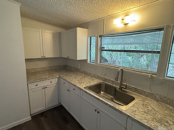 5th image of 10839 Cozarts Chalet Dr Unit B