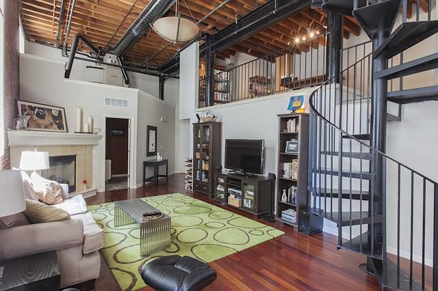1st image of 2030 Grand Blvd APT 2